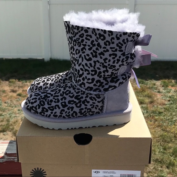 UGG T EXOTIC BAILEY BOW II - Picture 5 of 8